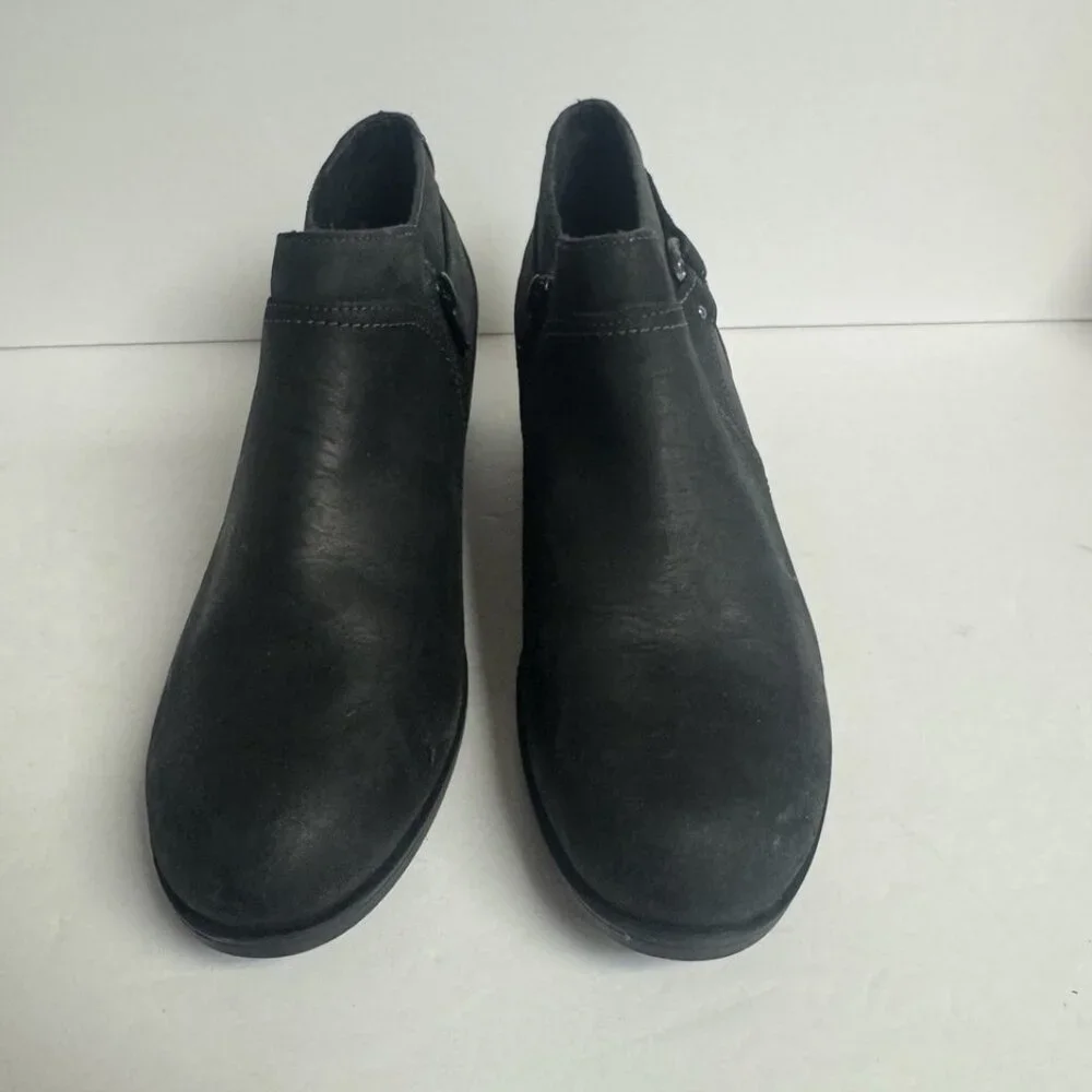 Clarks Women's Charlten Grace Boot Black Size 11W